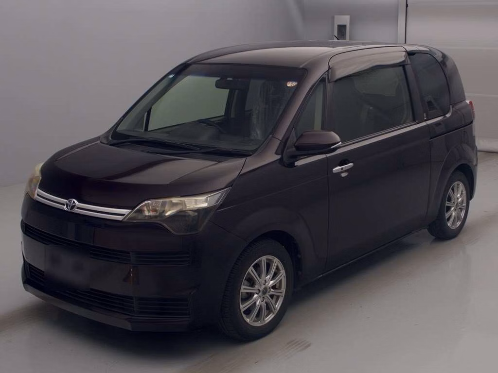 TOYOTA SPADE