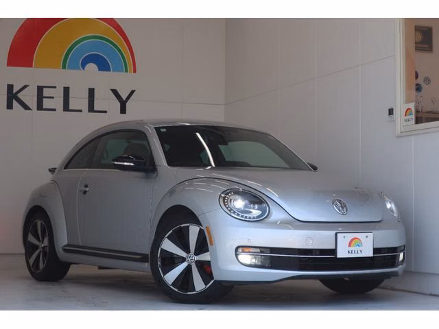 VOLKSWAGEN BEETLE