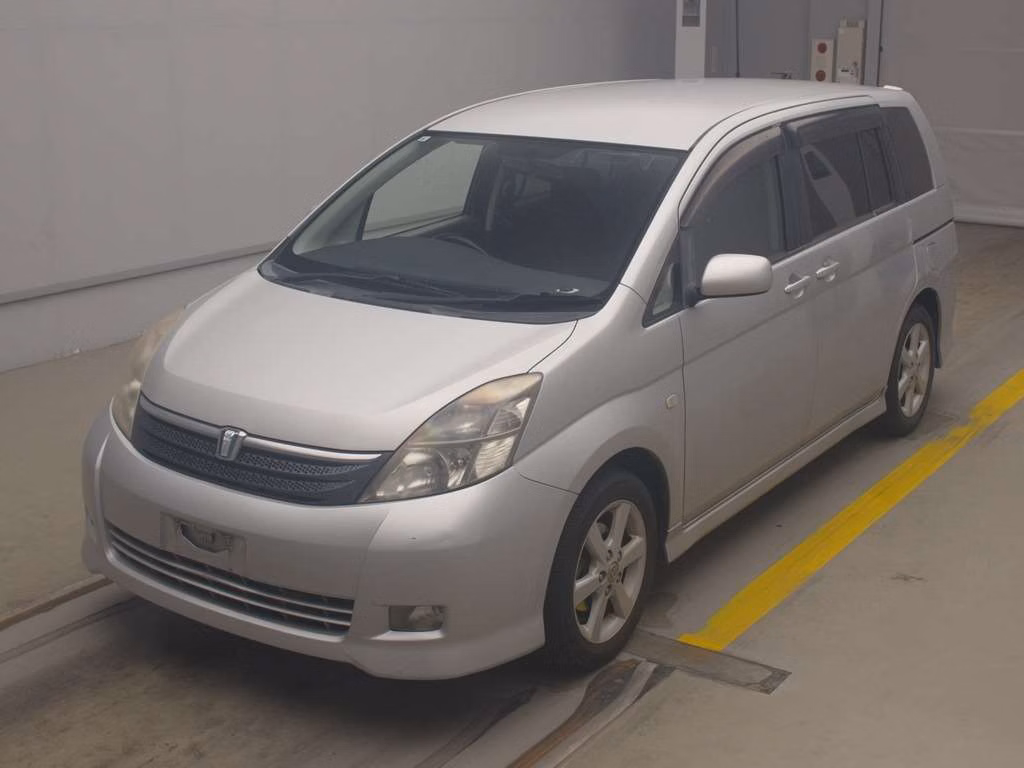 TOYOTA ISIS