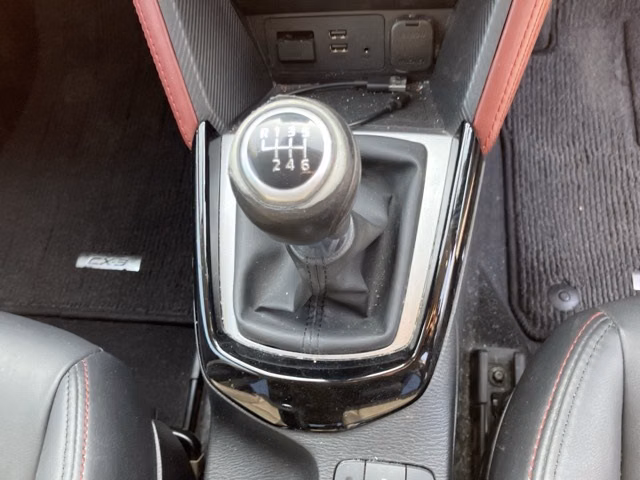 MAZDA CX-3