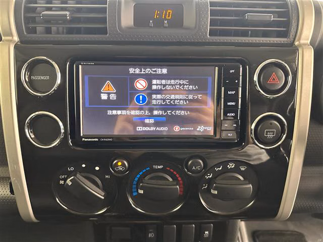 TOYOTA FJ CRUISER