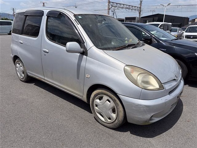TOYOTA FUNCARGO