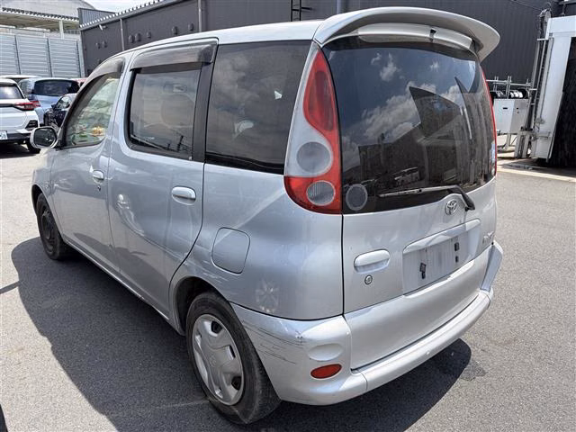 TOYOTA FUNCARGO