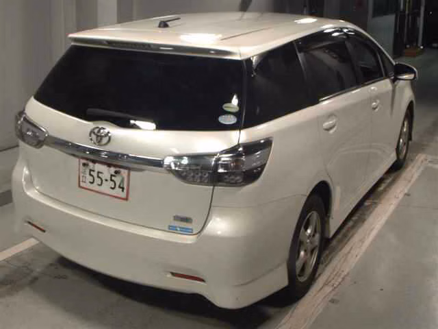 TOYOTA WISH