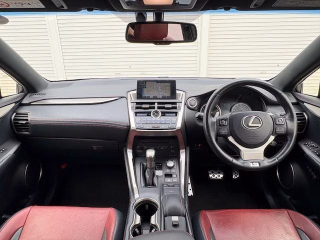 LEXUS NX200T