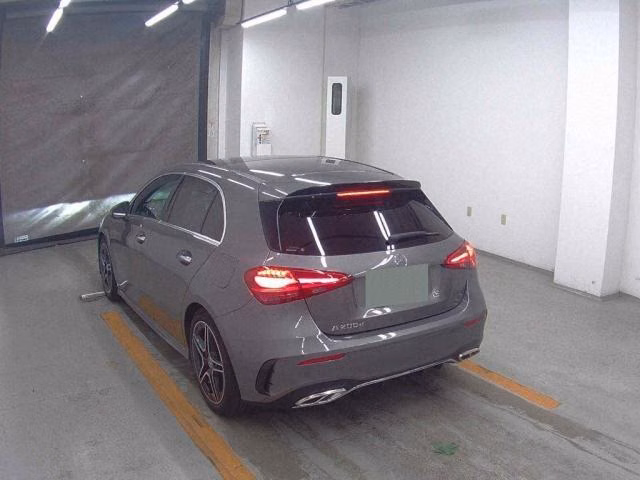 MERCEDES-BENZ A-CLASS