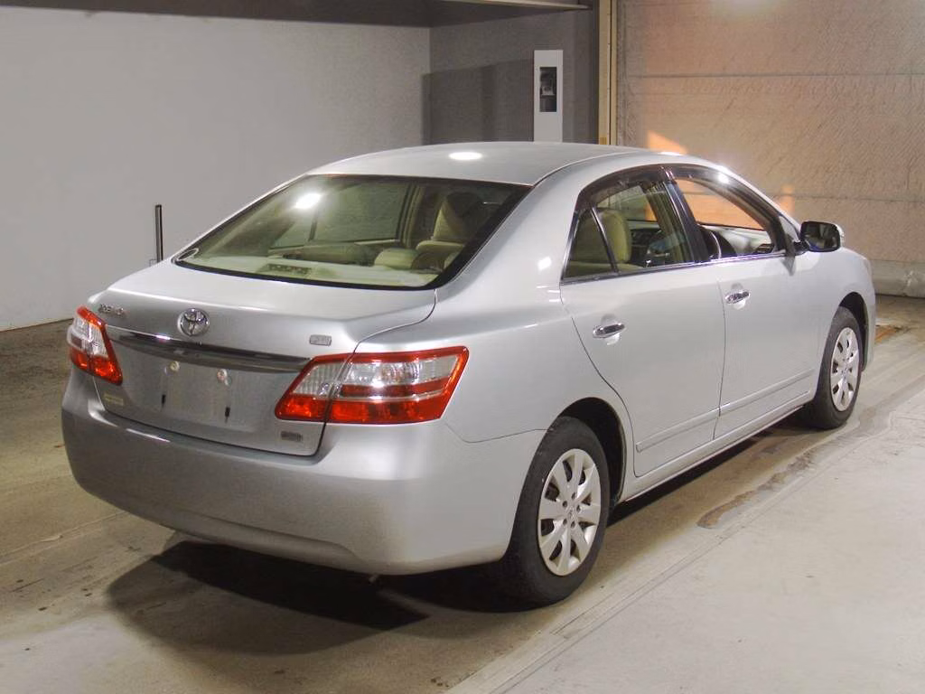 TOYOTA PREMIO