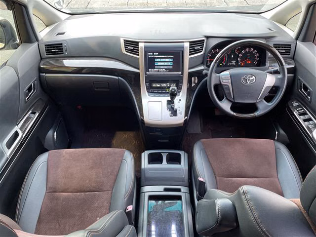 TOYOTA ALPHARD