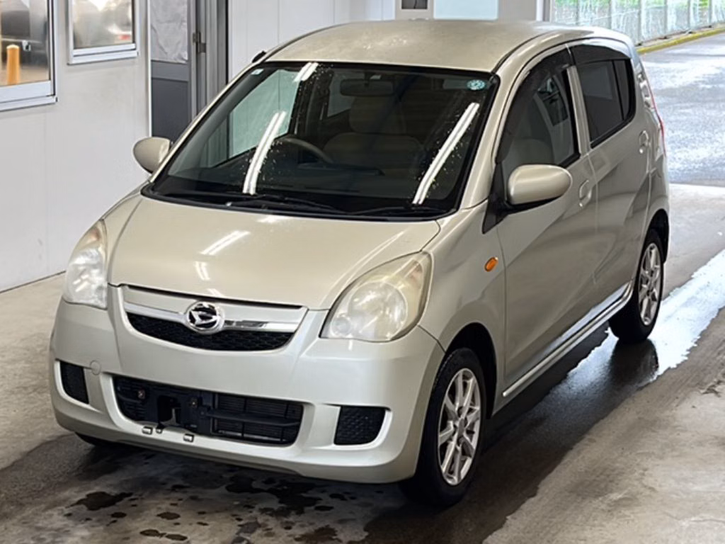 DAIHATSU MIRA