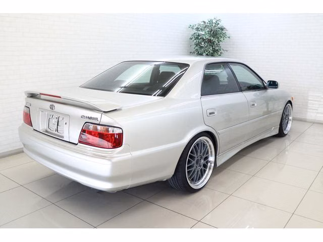 TOYOTA CHASER