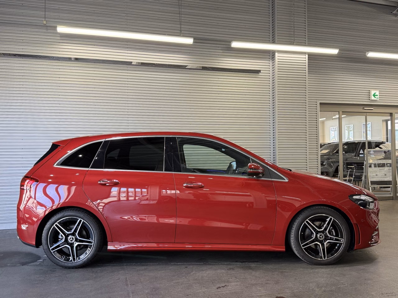 MERCEDES-BENZ B-CLASS
