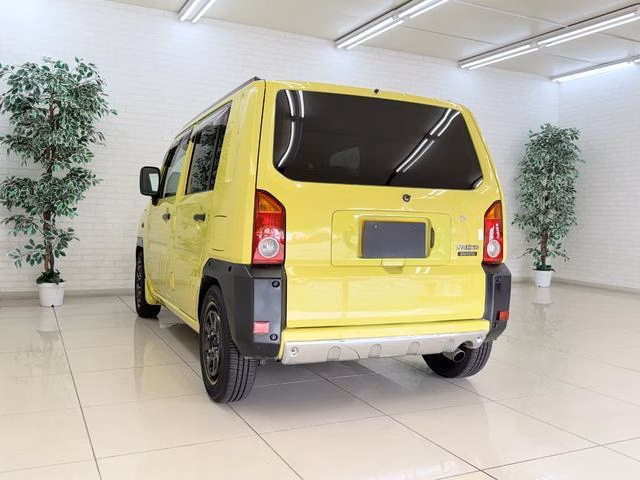 DAIHATSU NAKED