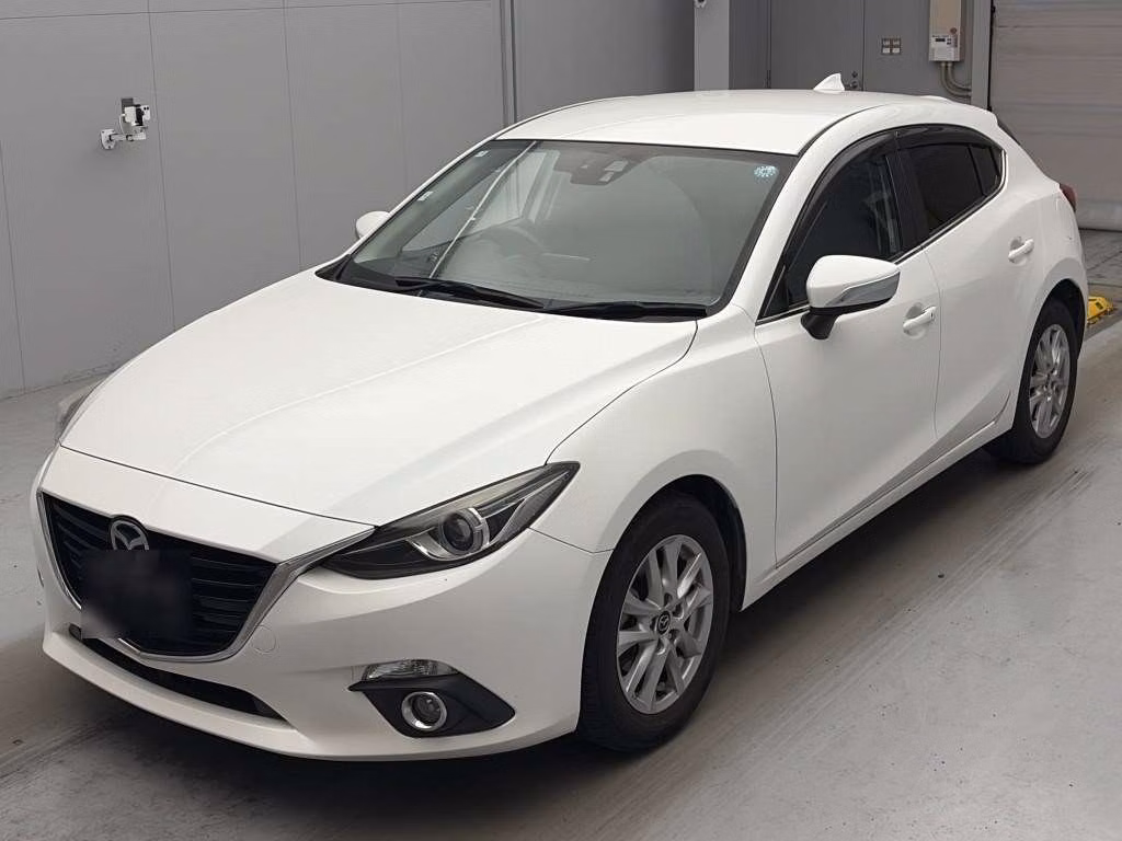 MAZDA AXELA
