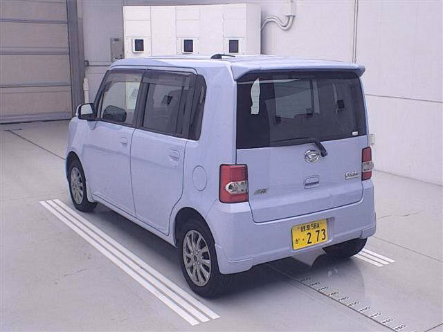 DAIHATSU MOVE CONTE