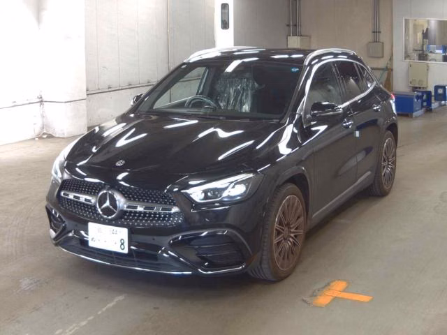 MERCEDES-BENZ GLA-CLASS