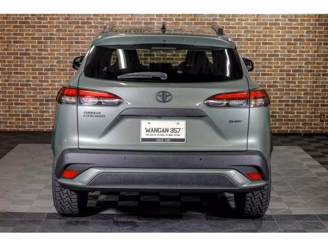 TOYOTA COROLLA CROSS
