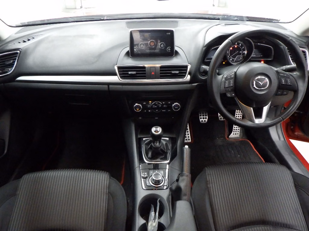 MAZDA AXELA