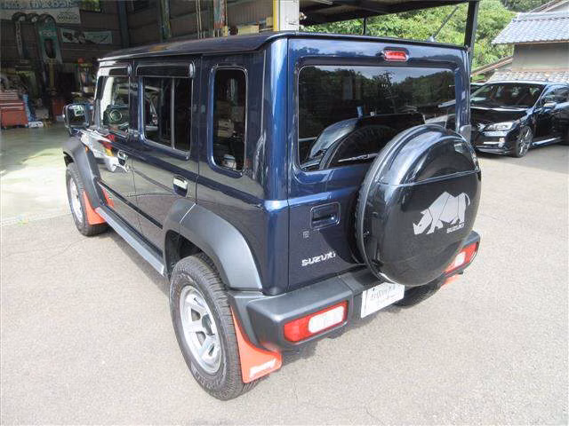 SUZUKI JIMNY