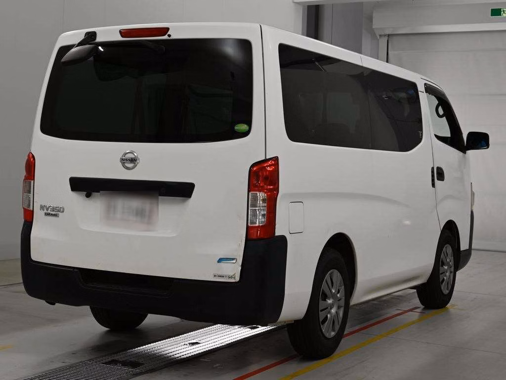 NISSAN NV350 CARAVAN