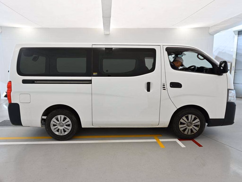 NISSAN CARAVAN