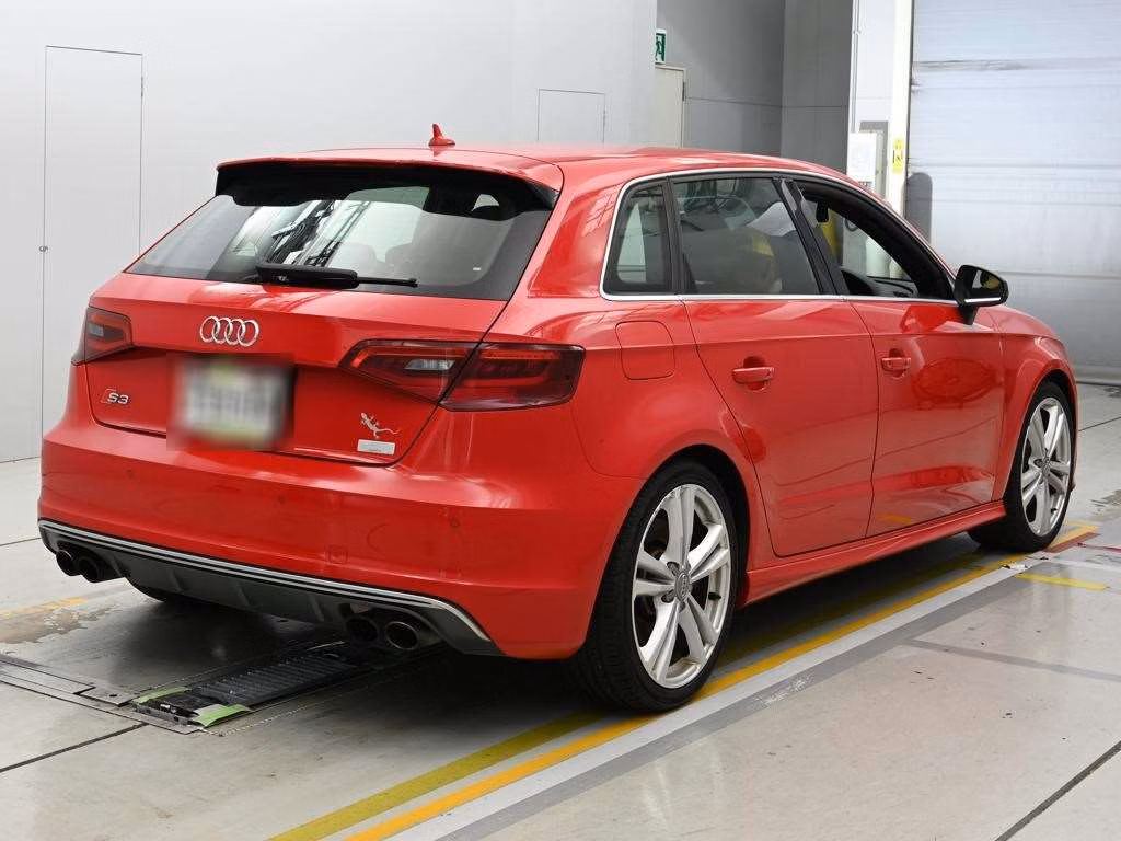 AUDI S3