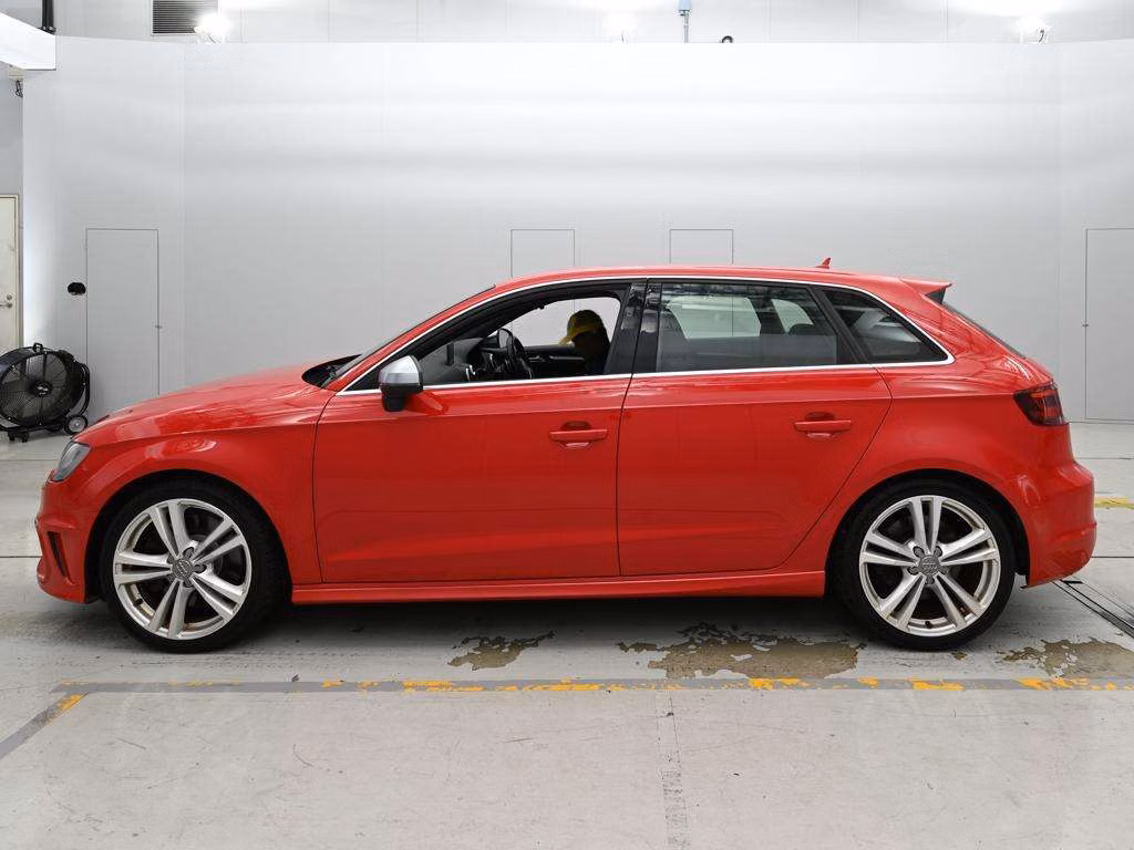 AUDI S3