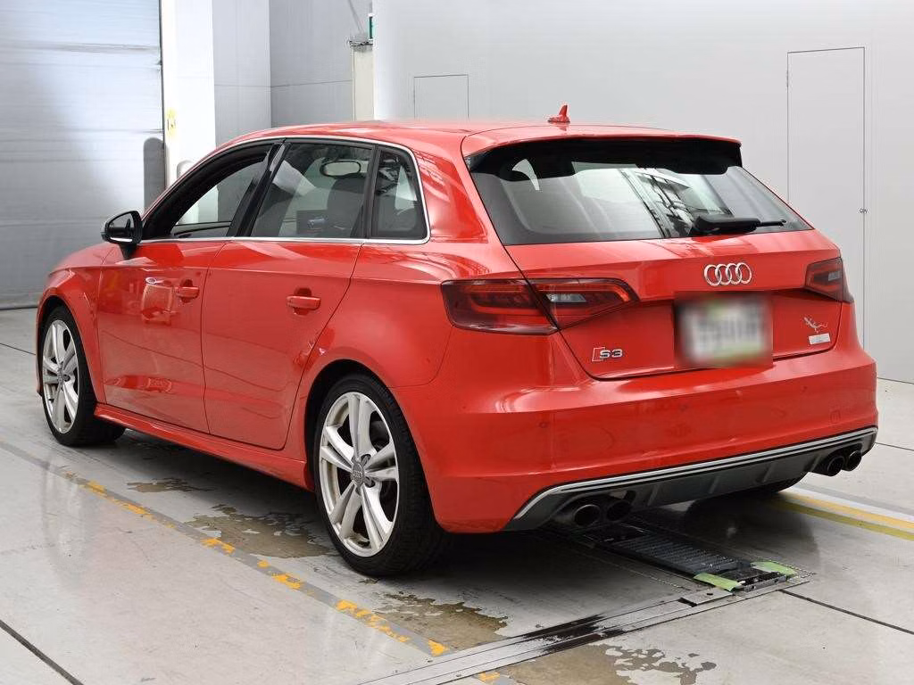 AUDI S3