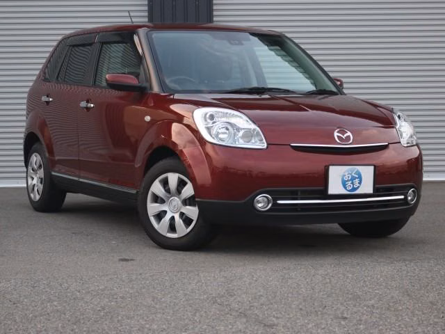 MAZDA VERISA