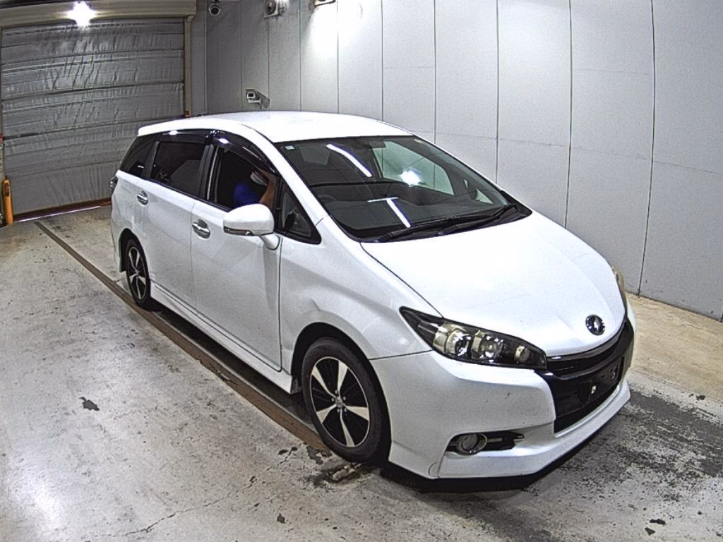 TOYOTA WISH