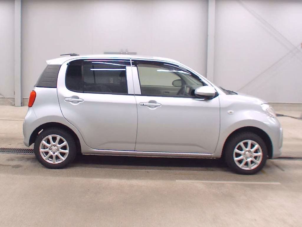 TOYOTA PASSO