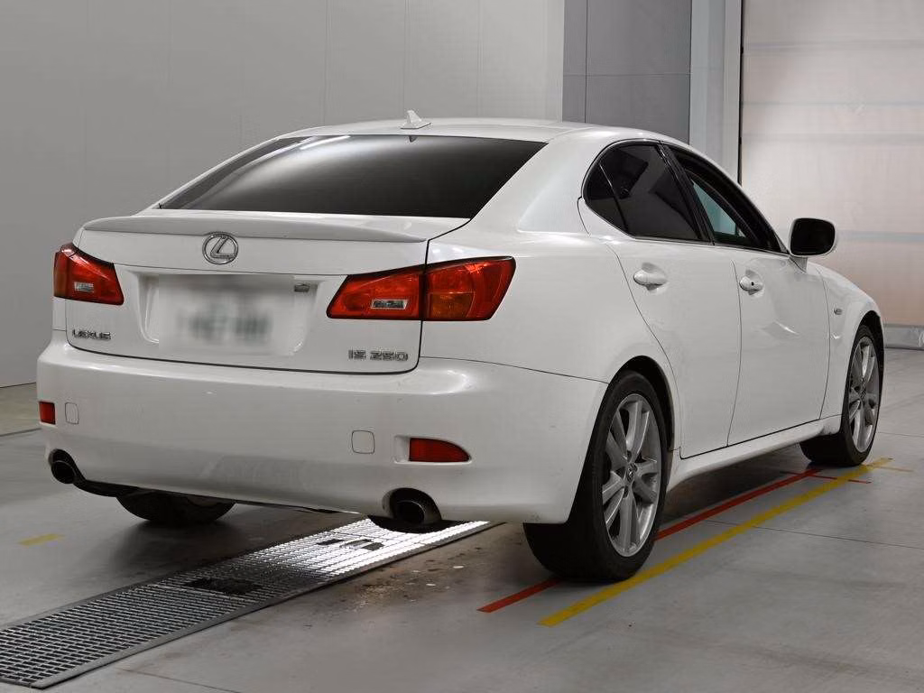 LEXUS IS250