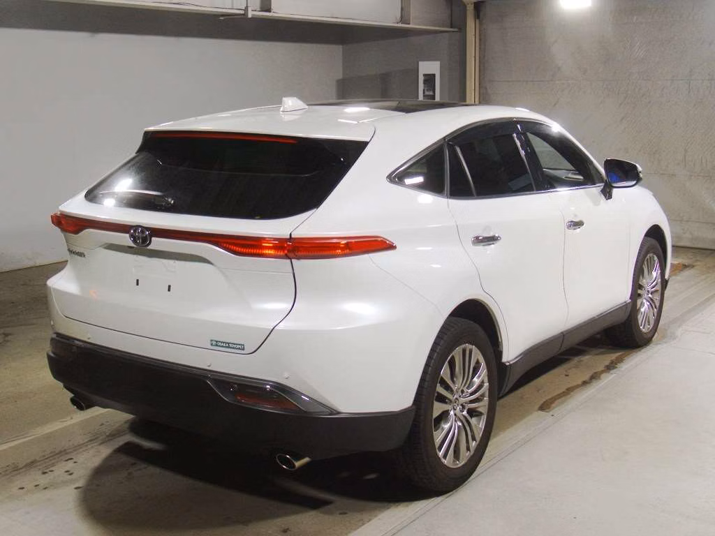 TOYOTA HARRIER