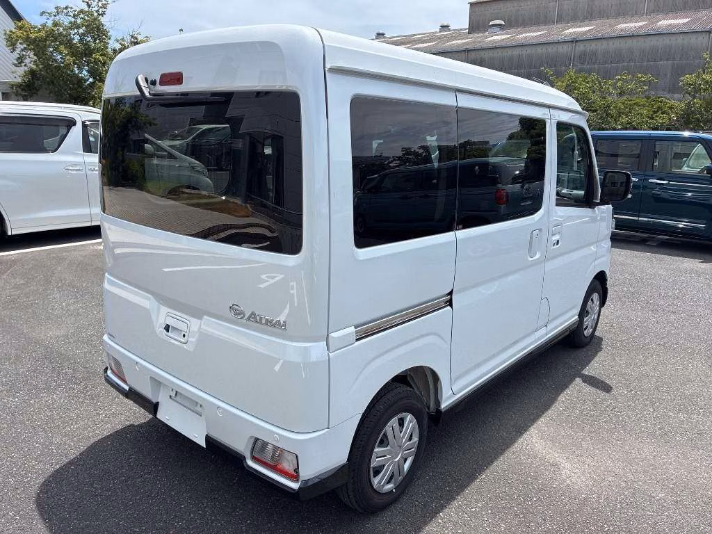 DAIHATSU ATRAI