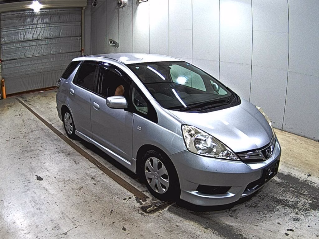 HONDA FIT SHUTTLE