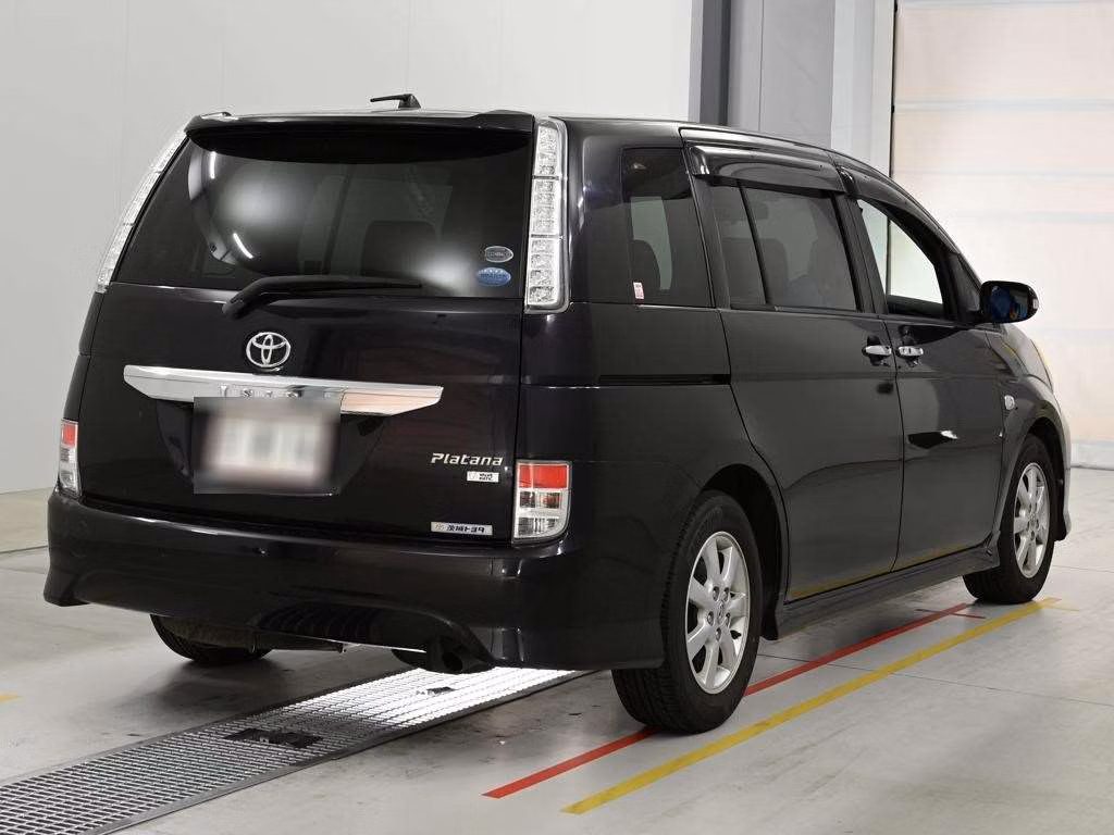 TOYOTA ISIS