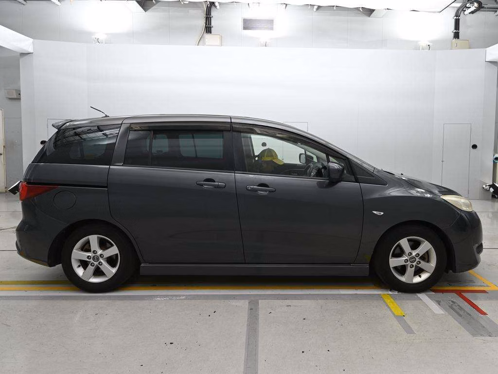 NISSAN LAFESTA