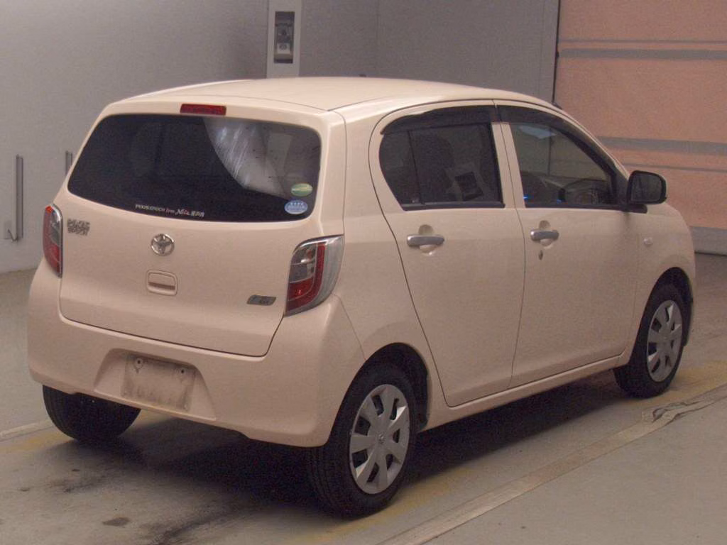 TOYOTA PIXIS EPOCH