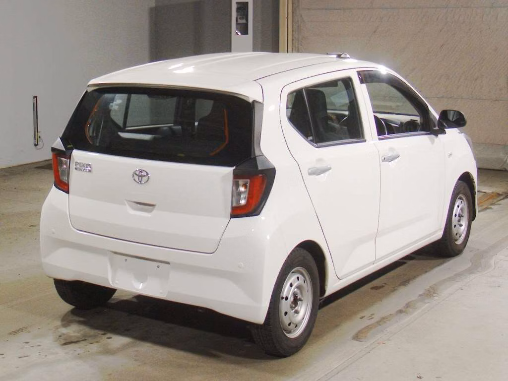 TOYOTA PIXIS EPOCH