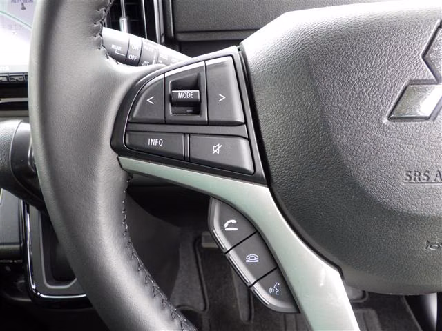 MITSUBISHI DELICA D:2