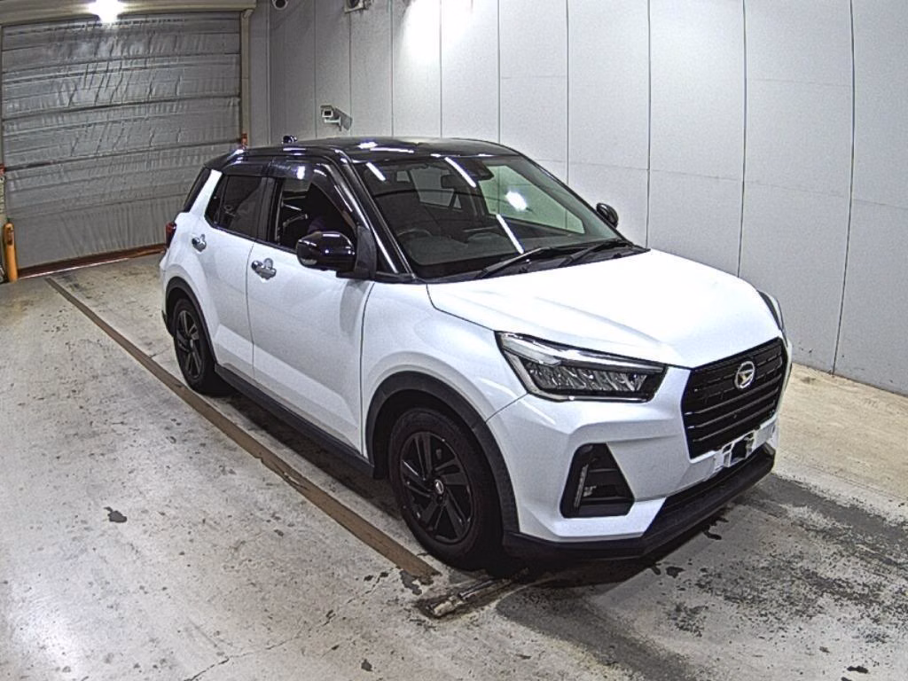 DAIHATSU ROCKY