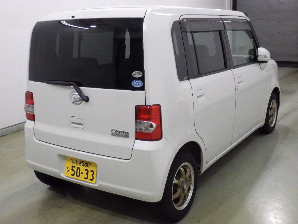 DAIHATSU MOVE CONTE