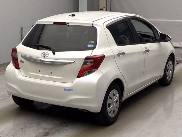 TOYOTA VITZ