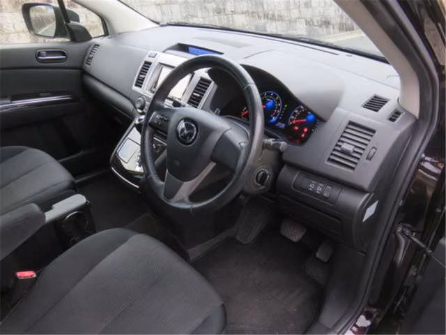 MAZDA MPV