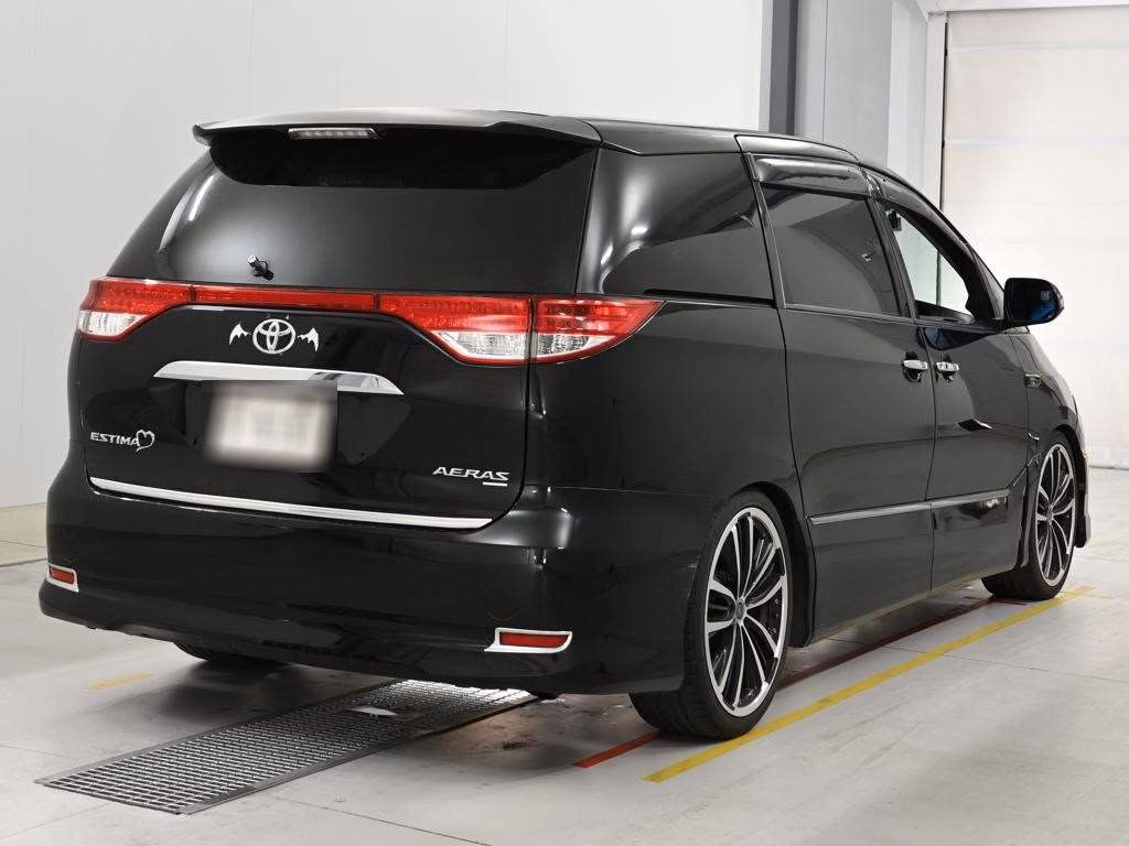 TOYOTA ESTIMA
