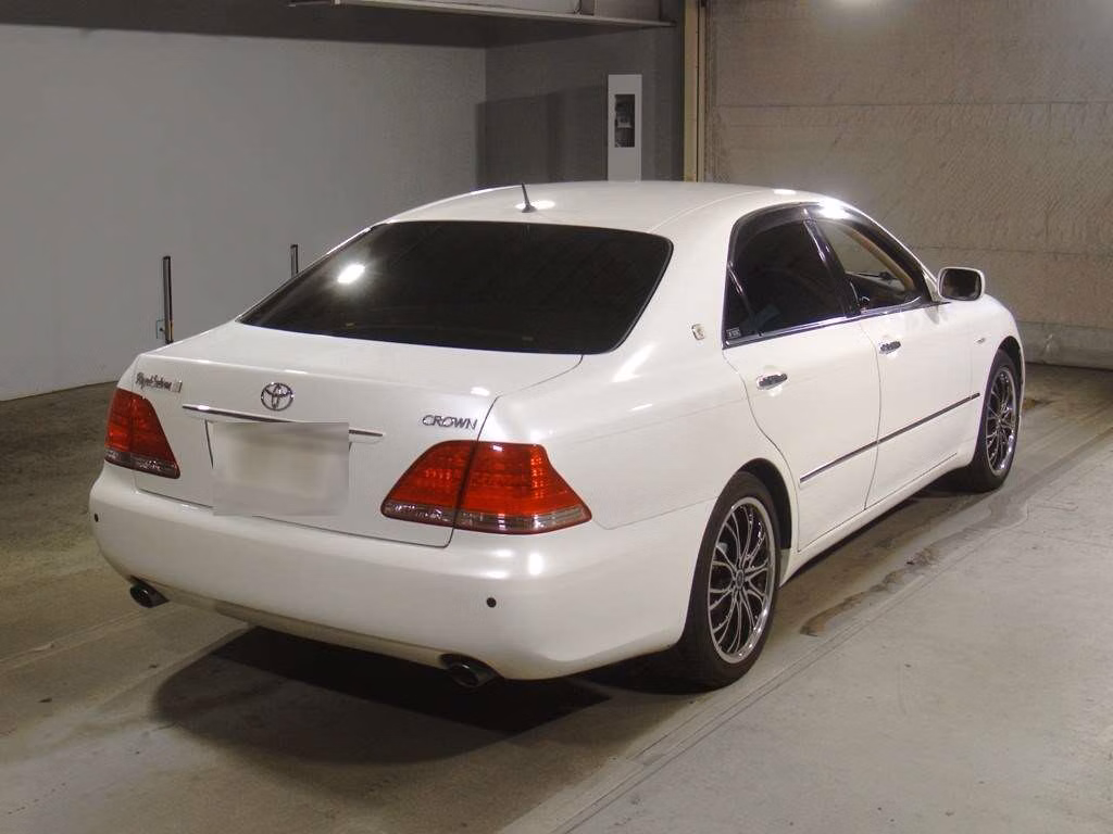 TOYOTA CROWN