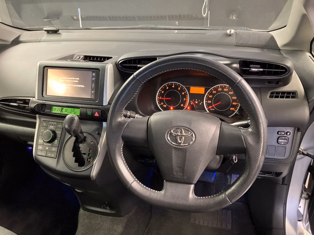 TOYOTA WISH