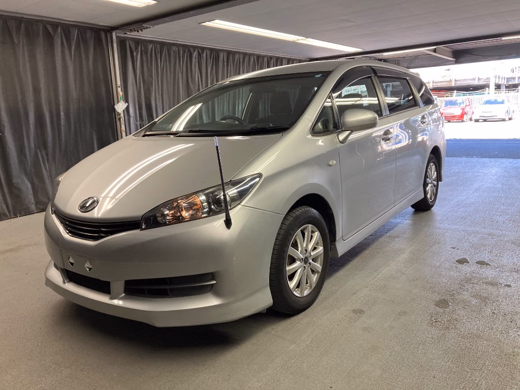 TOYOTA WISH