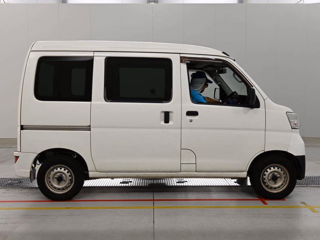 SUBARU SAMBAR