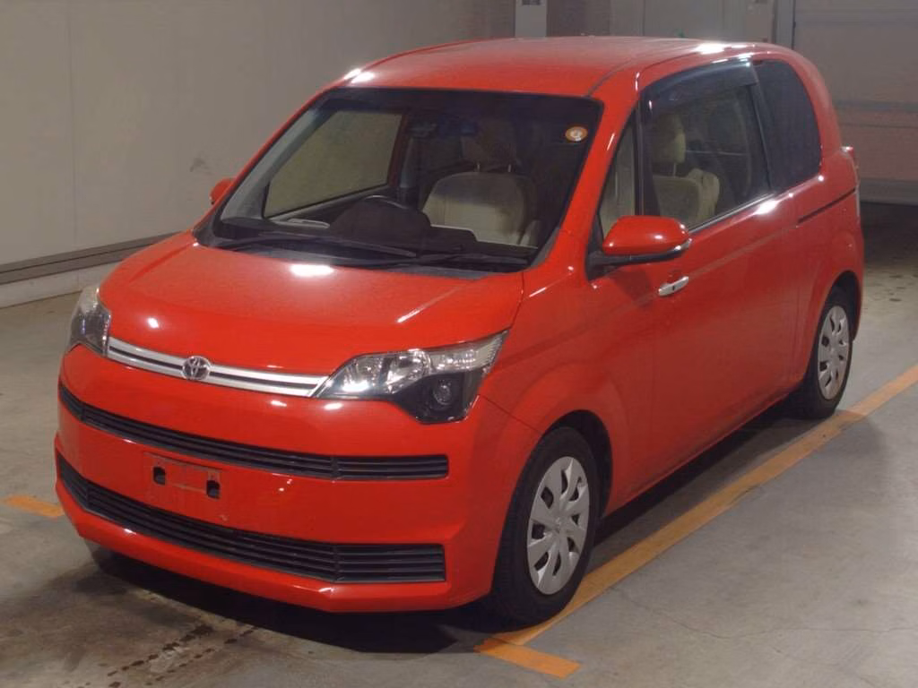 TOYOTA SPADE