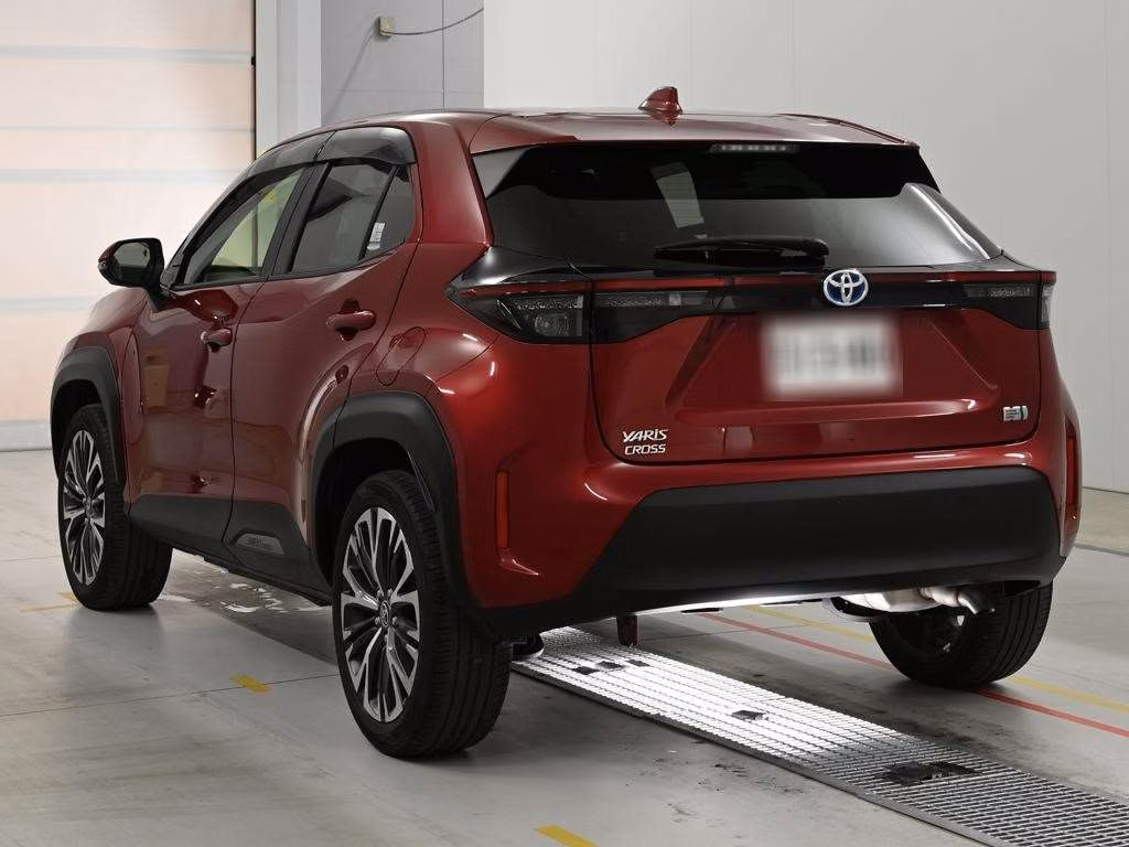 TOYOTA YARIS CROSS
